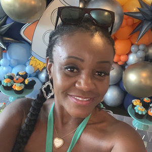 Meet your Posher, Sherly